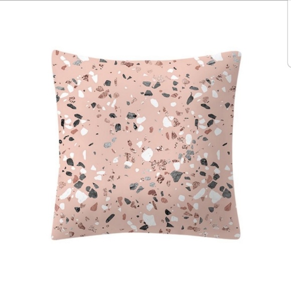 🎀Last 1🎀4 PC Pillow Cover Set Rose Gold Pink18" - Picture 3 of 7